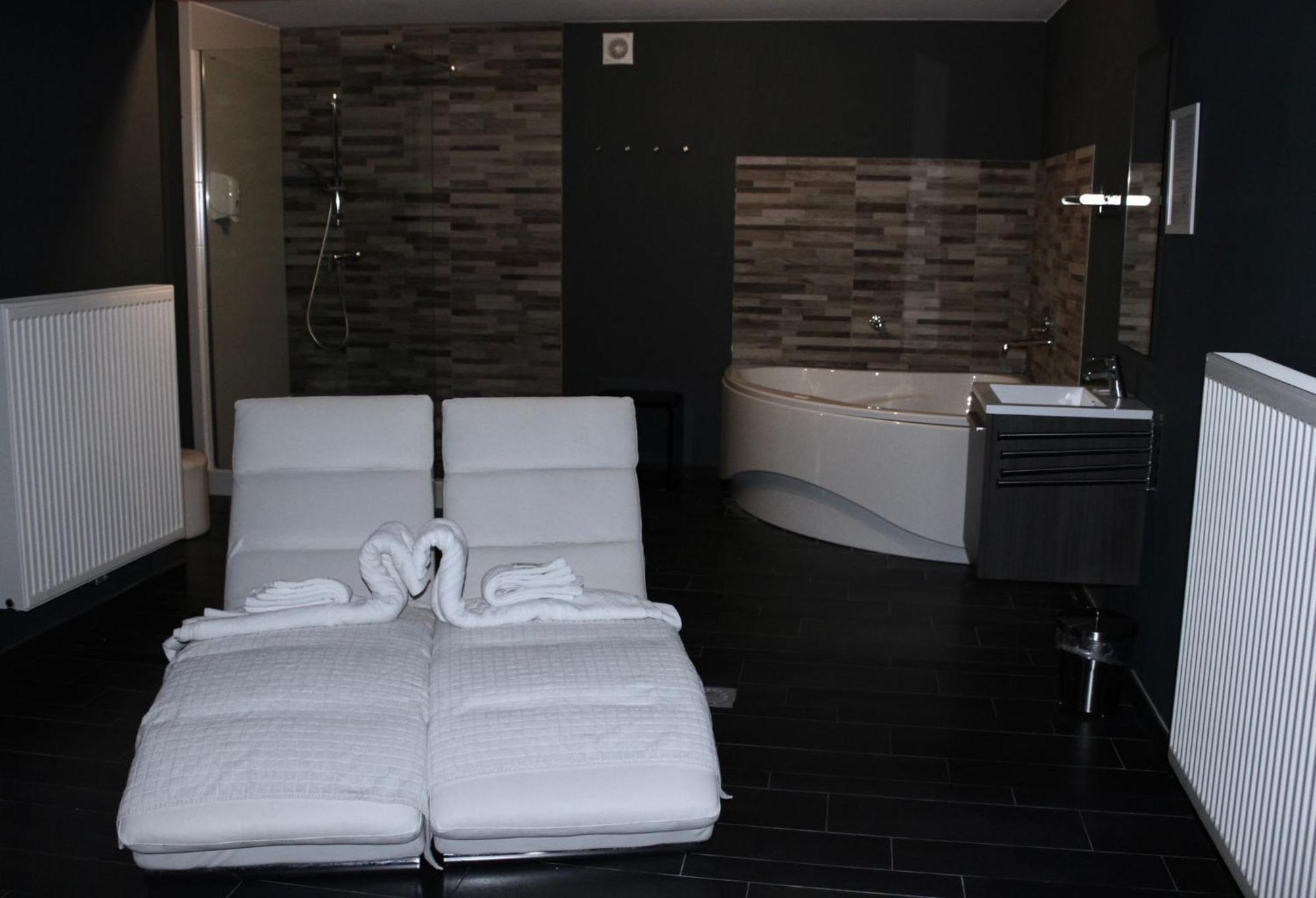 V E R O N E - Rooms & Suites - Liege - Rocourt 外观 照片